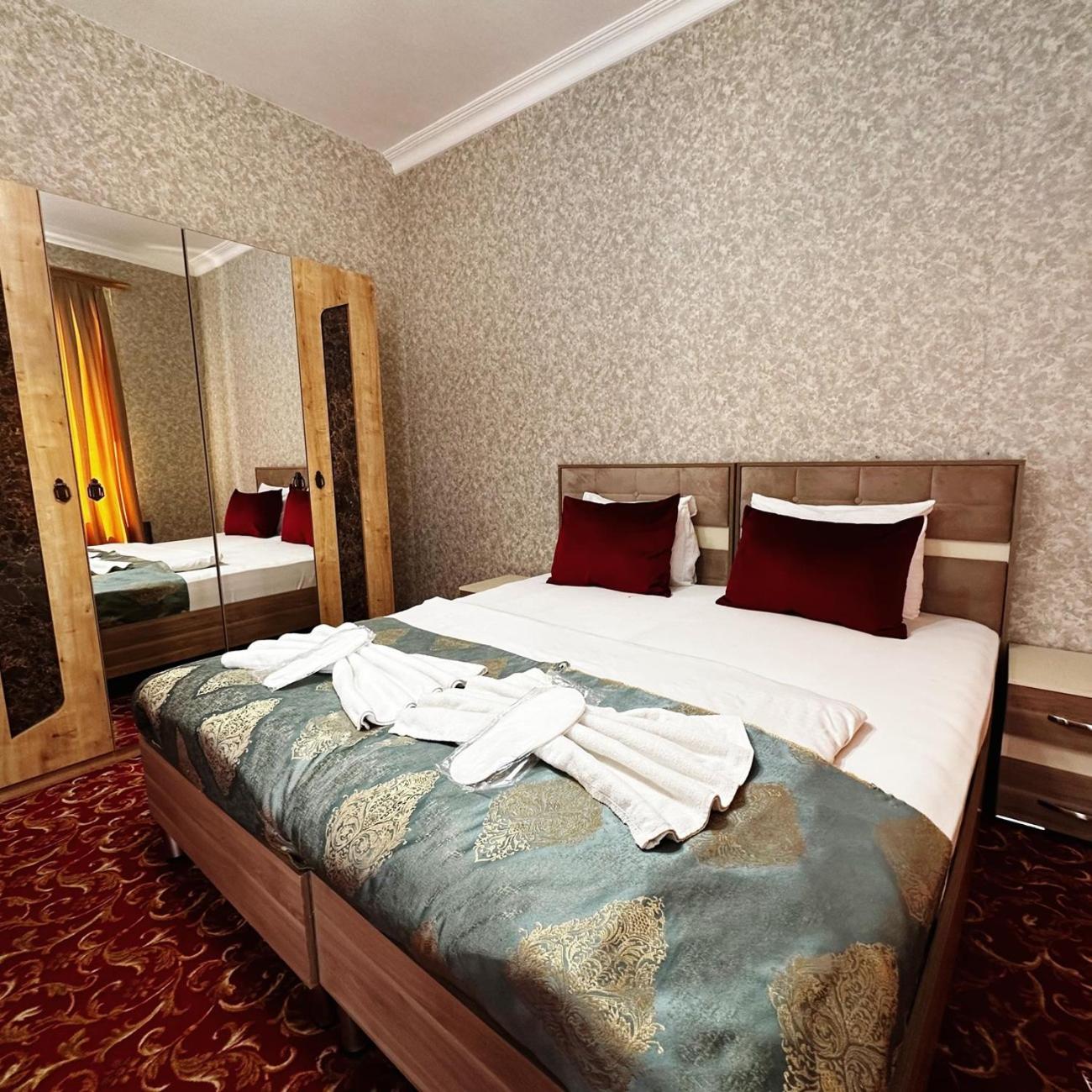 Avi Hotel باكو المظهر الخارجي الصورة