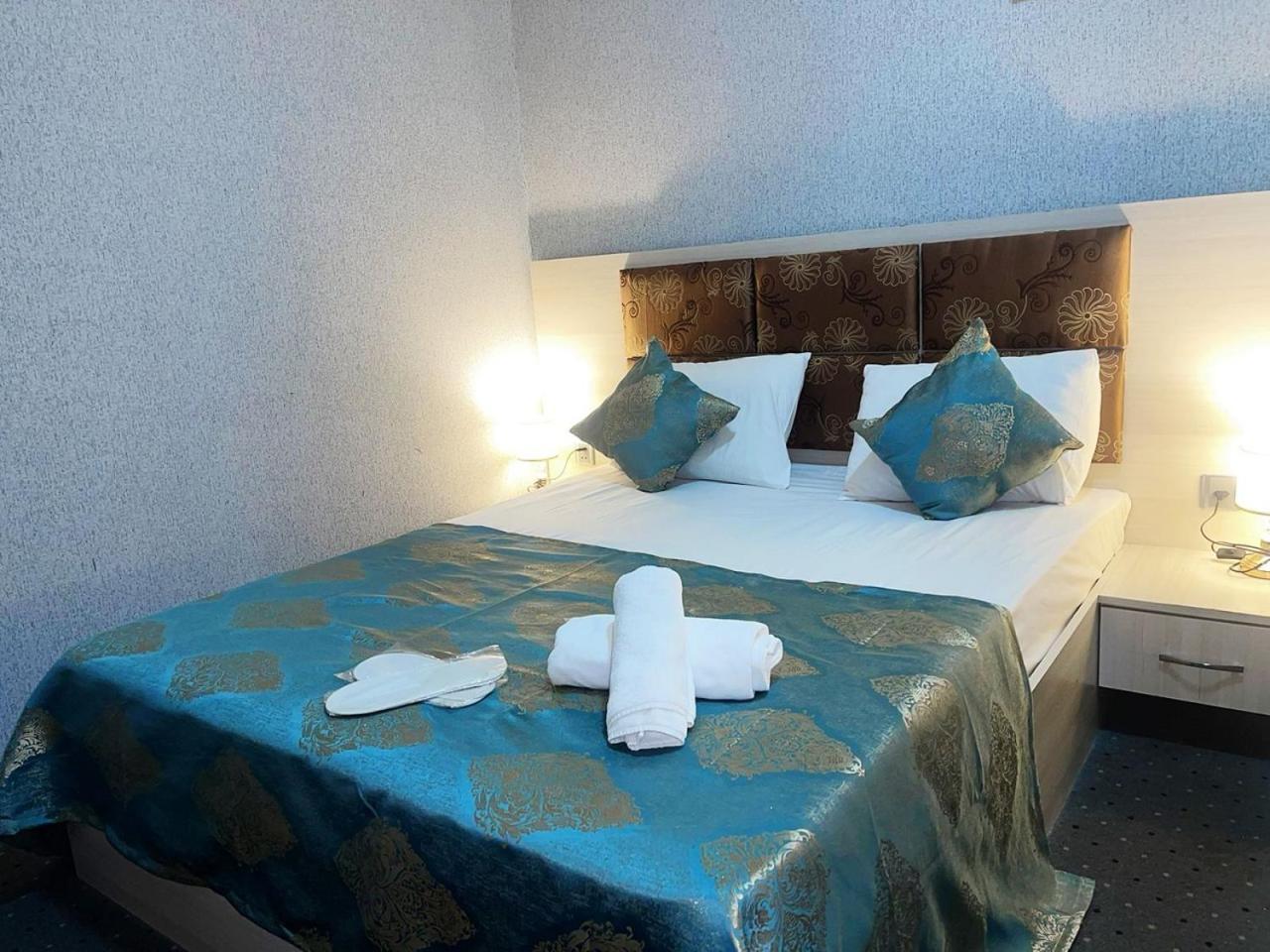 Avi Hotel باكو المظهر الخارجي الصورة